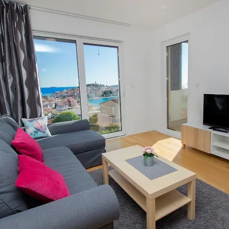 Royal * Примоштен