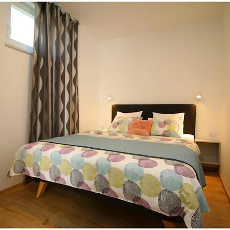 Royal Примоштен